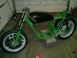Brian's RD400 Project Cafe Racer rolling chassis RZ350 wheels 2