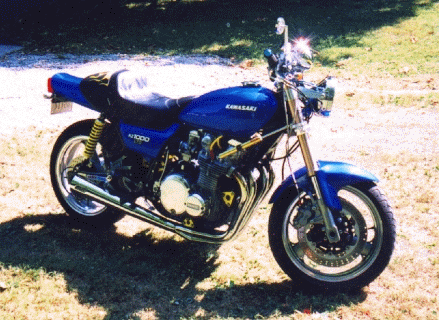 Jay's KZ1000 Streetfighter Right front