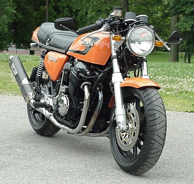 Tim Shutters  CB750F Super Sport Finished Front Right